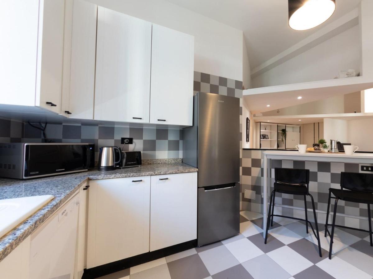 The Rent - Modern One-bedroom In Trastevere Apartment Rom